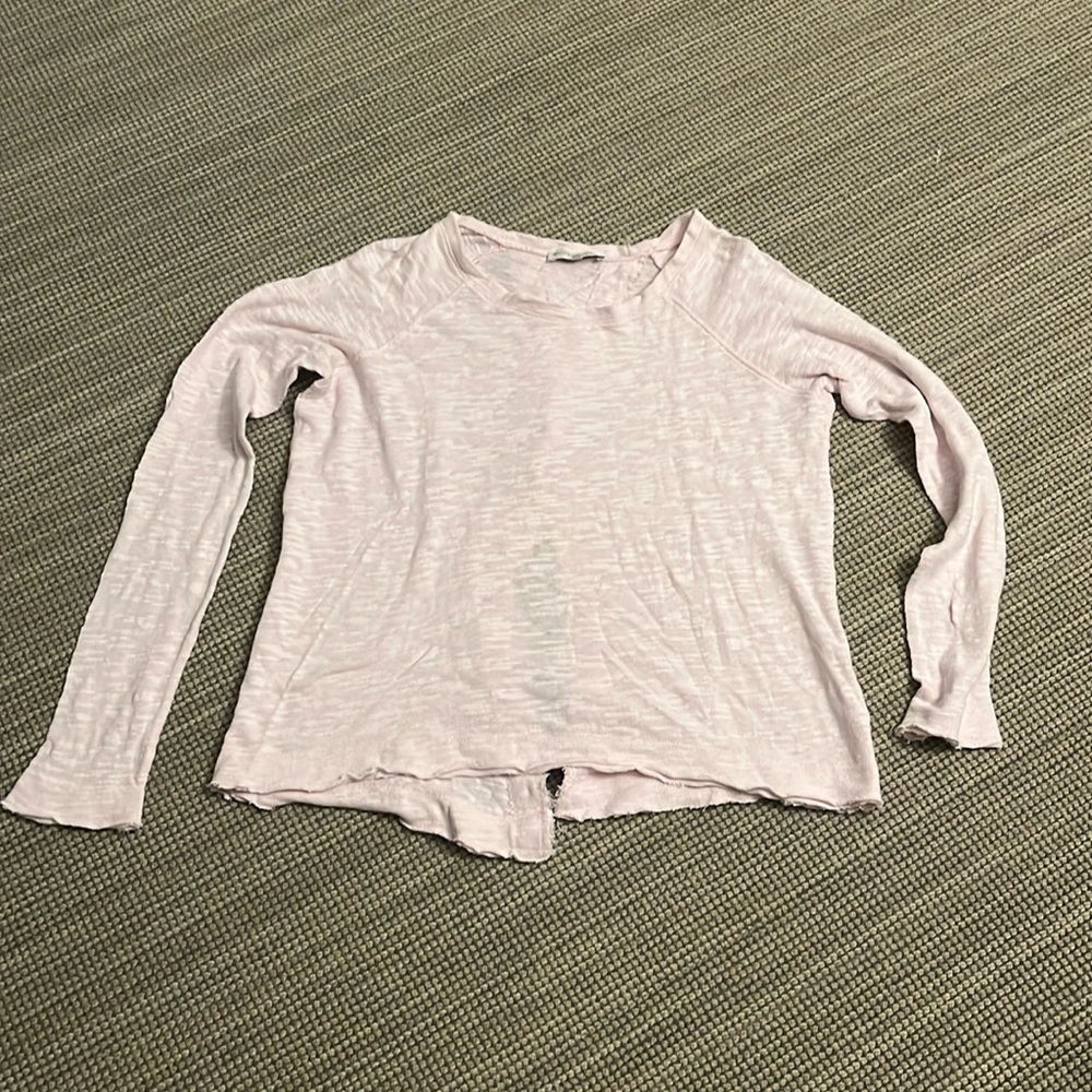 White and Warren women’s pink top. Size medium.